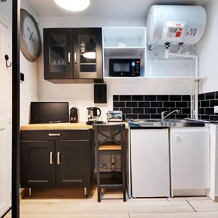 Comfortable Studio Porte-dauphine Apartamento